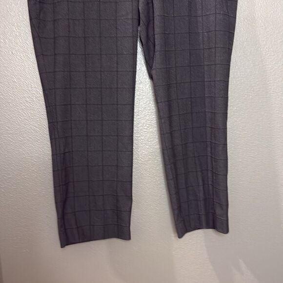 Ann Taylor Factory Black Windowpane Plaid Pull On Ankle Trouser Pants - Picture 3 of 8
